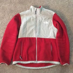 Women’s North Face Denali jacket
